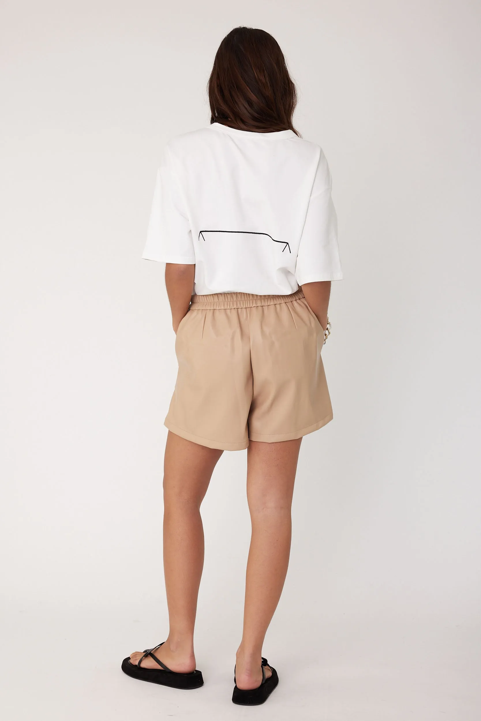 CREMA Shorts Beige