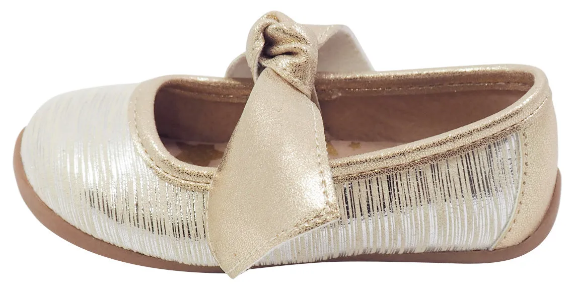 Livie & Luca Girl's Mary Jane with Light Gold Trim, Cream Tinsel