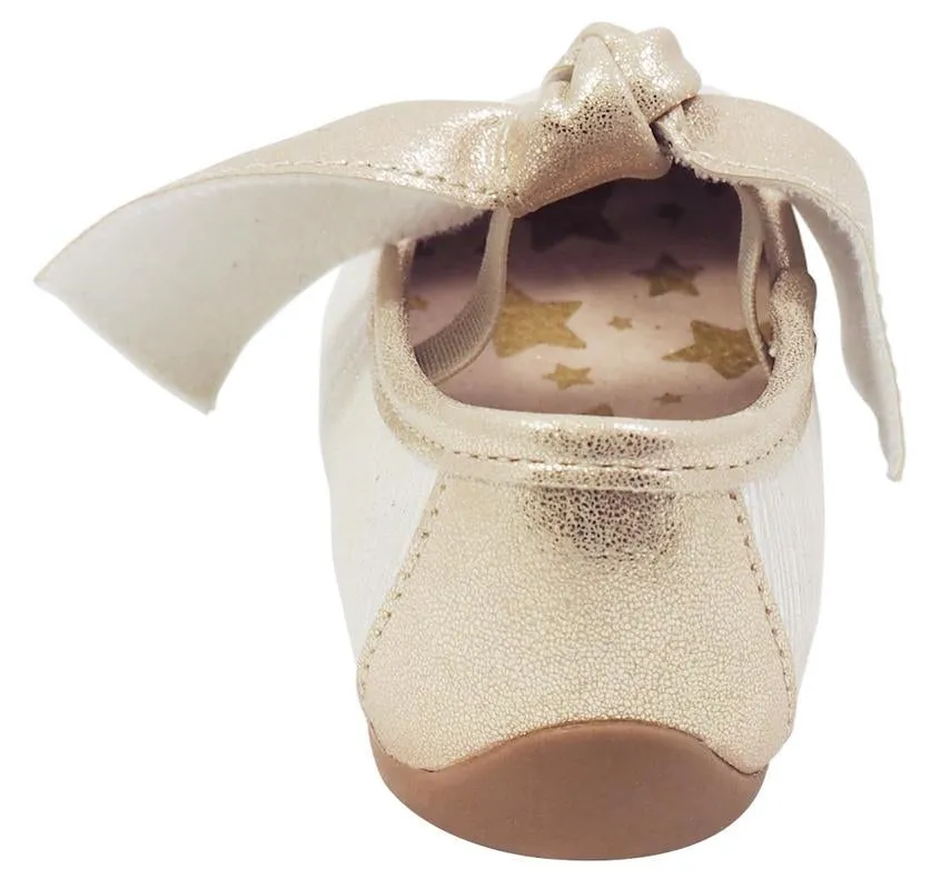 Livie & Luca Girl's Mary Jane with Light Gold Trim, Cream Tinsel