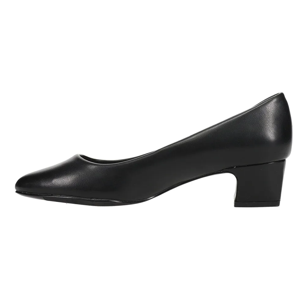 Prim Round Toe Block Heel Pumps