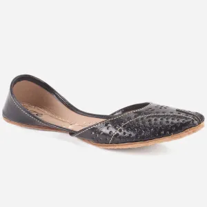 Women "MIA" Plain Flat Khussa